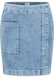 Fustă Lucile Denim albastru deschis, față, buzunar aplicat în stânga, cusătură verticală, spălăcire pronunțată