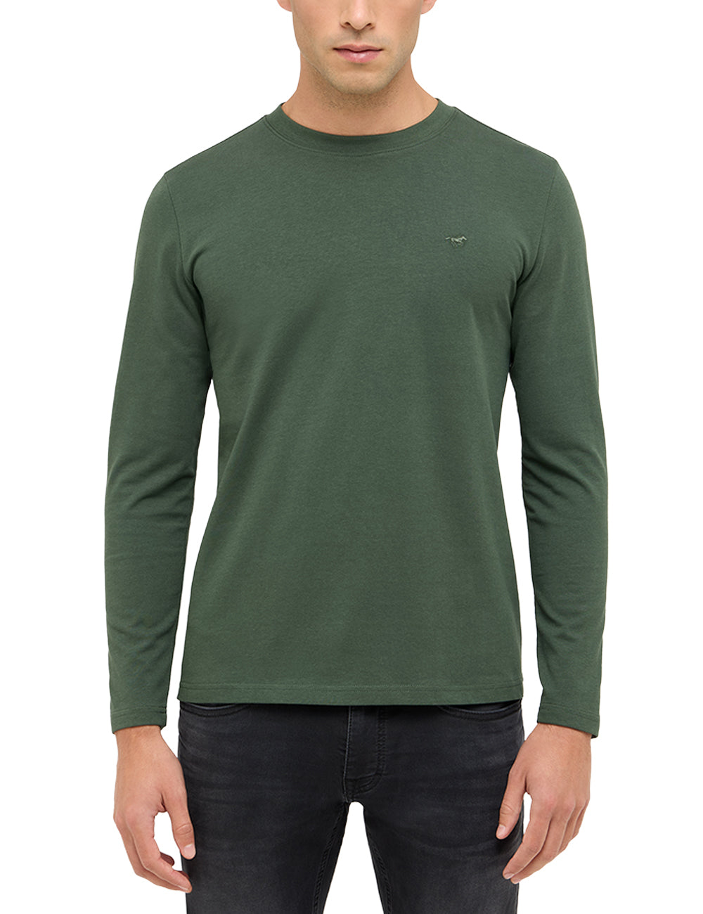 Bluză Asheville verde închis, față, purtată pe model, logo brodat pe piept