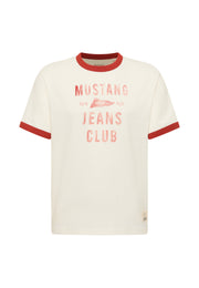 Tricou Akron alb crem, față, guler și manșete roșii, imprimeu "Mustang Jeans Club" pe piept