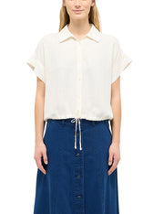 Cămașă Muce Short Sleeve alb crem, față, purtată, guler cu vârfuri și șnur de strângere la tiv