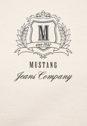 Tricou Loa alb, detaliu, imprimeu pe piept cu blazon, ramuri de laur, panglică since 1932 și textul Jeans Company
