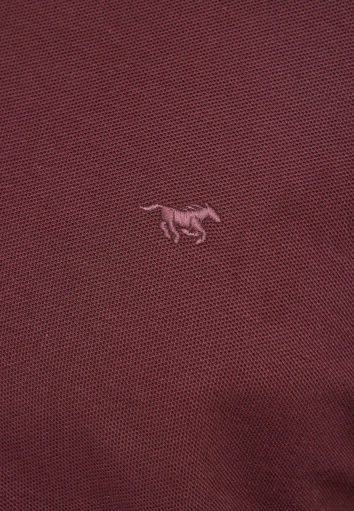 Polo Palco bordo, detaliu, logo de cal brodat ton-in-ton pe piept