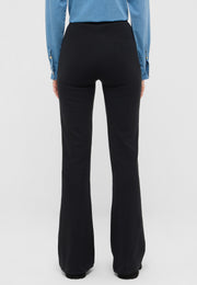 Pantaloni Healy negru, spate, croială evazată, fără buzunare vizibile