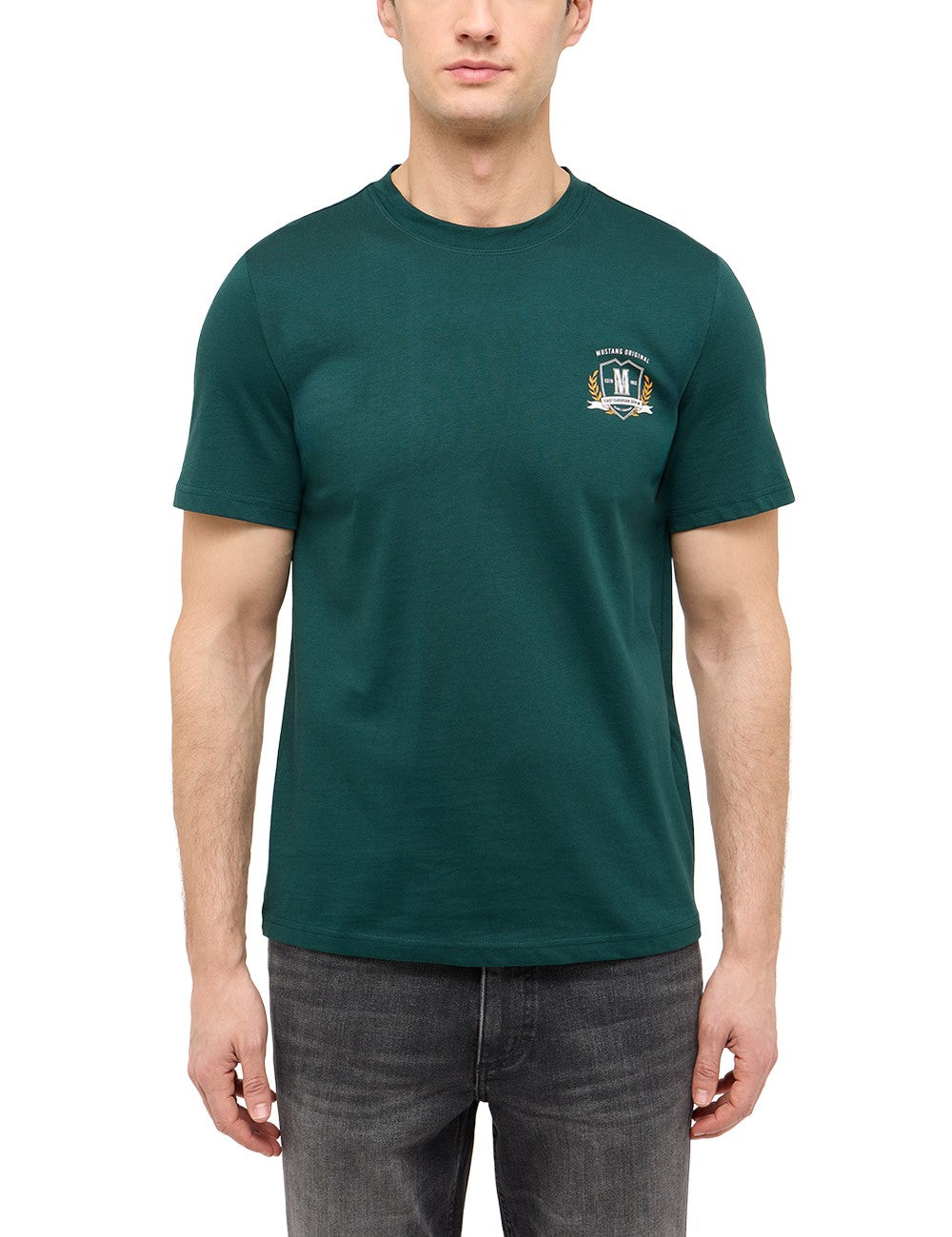 Tricou Austin verde, față, imprimeu mic pe piept cu blazon alb și textul First European Denim