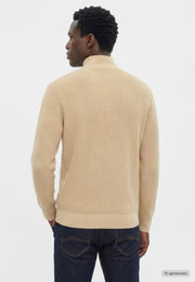Cardigan Escondido bej, spate, fără imprimeu, tricot canelat purtat pe model
